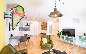 Moderne Neubauwohnung bei Köln